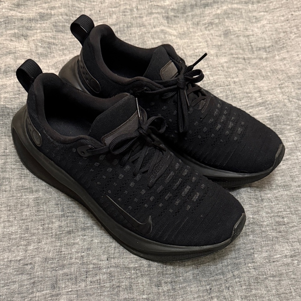 Men’s Nike ReactX Infinity Run 4 Triple Black Running Shoes Size 10